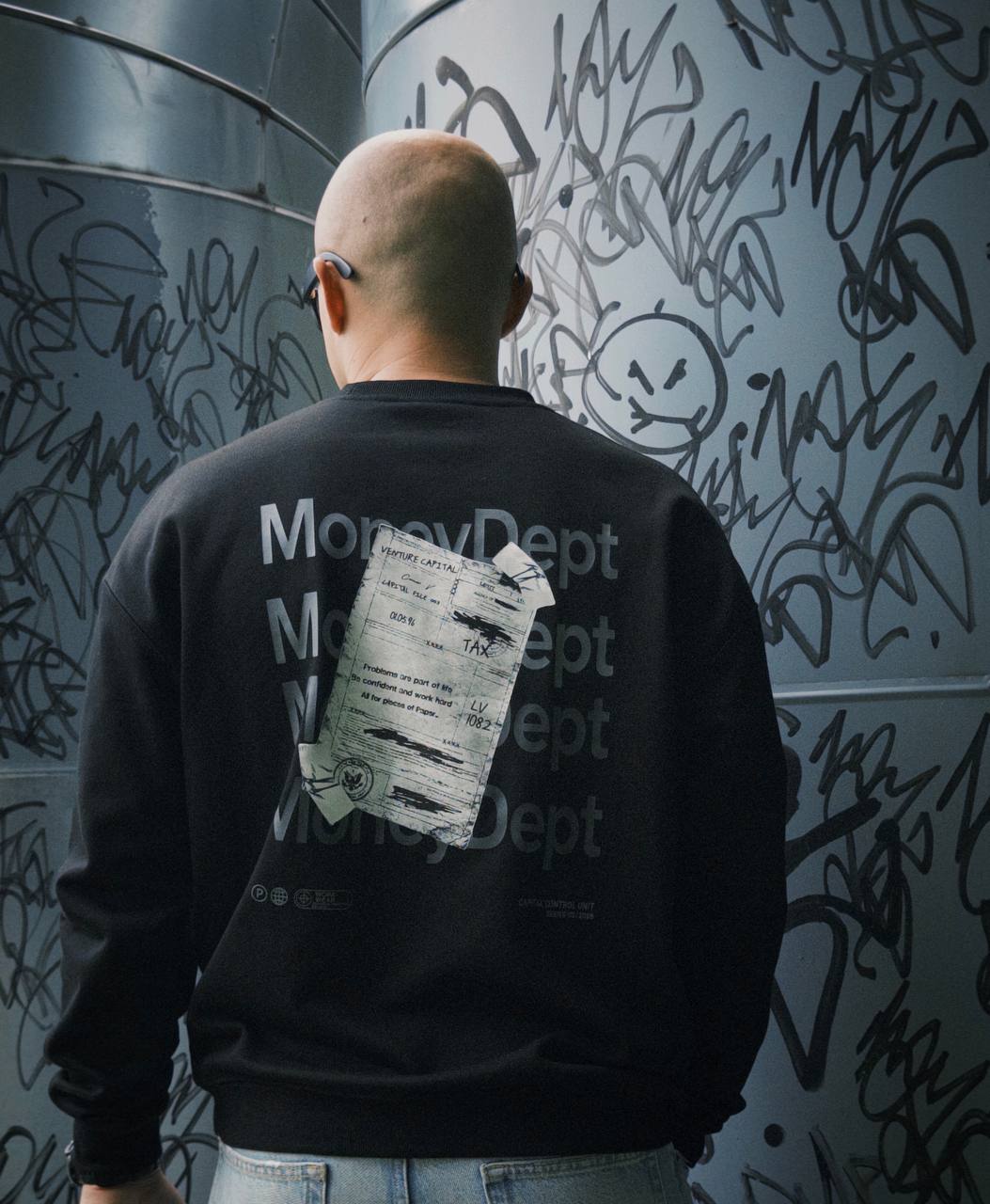 Sweatshirt / TAX SYSTEM