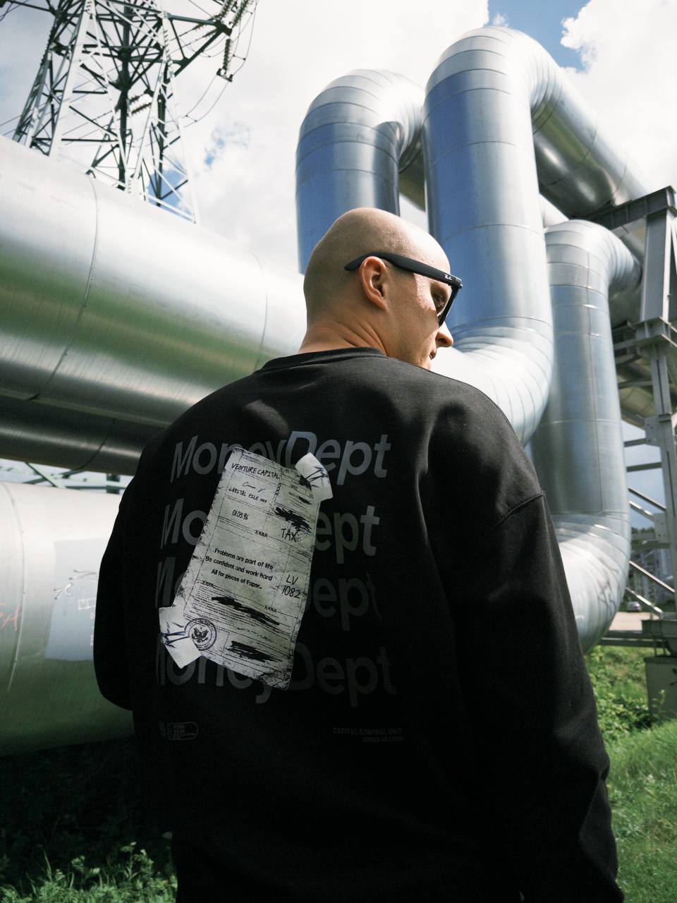 Sweatshirt / TAX SYSTEM
