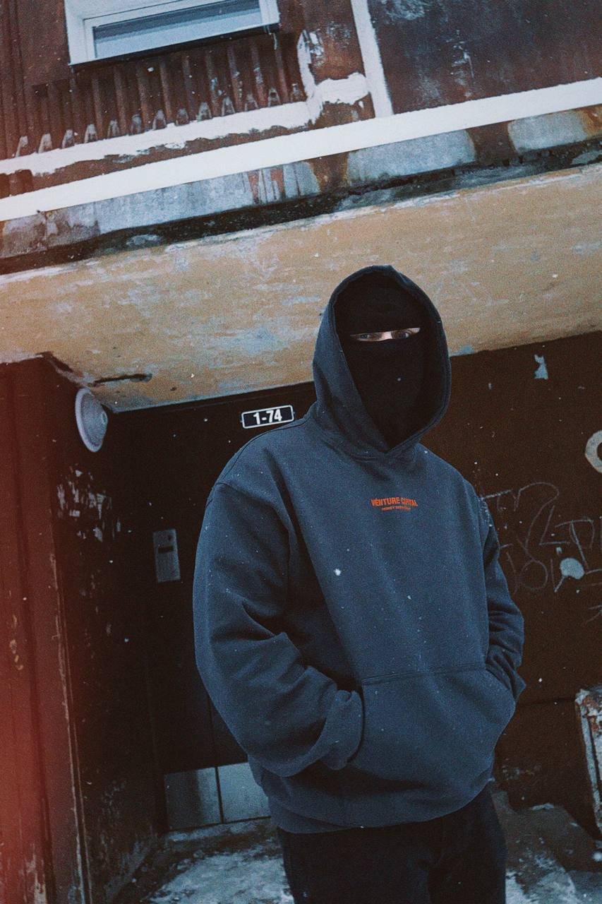 HOODIE / Capital Language