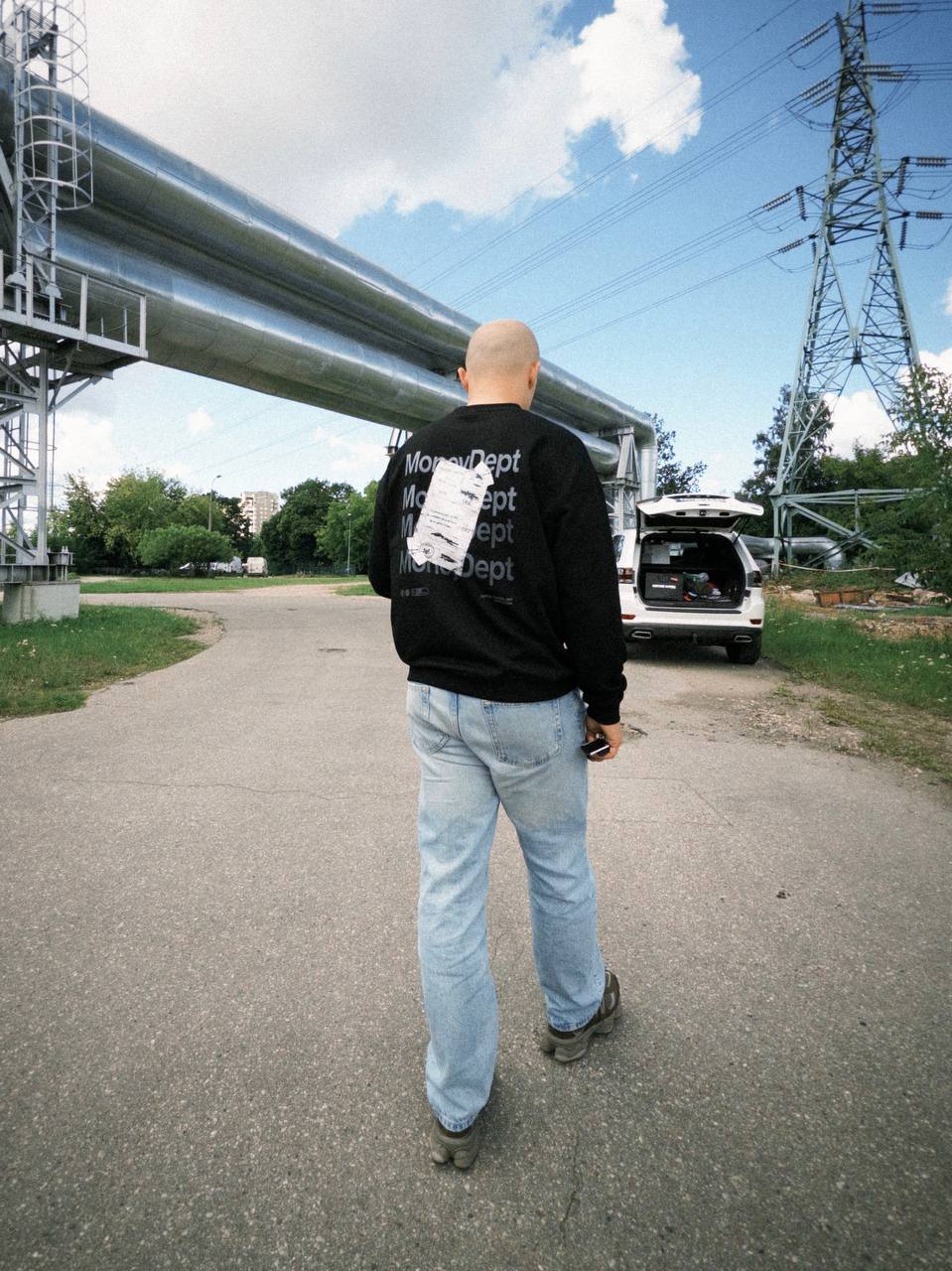 Sweatshirt / TAX SYSTEM